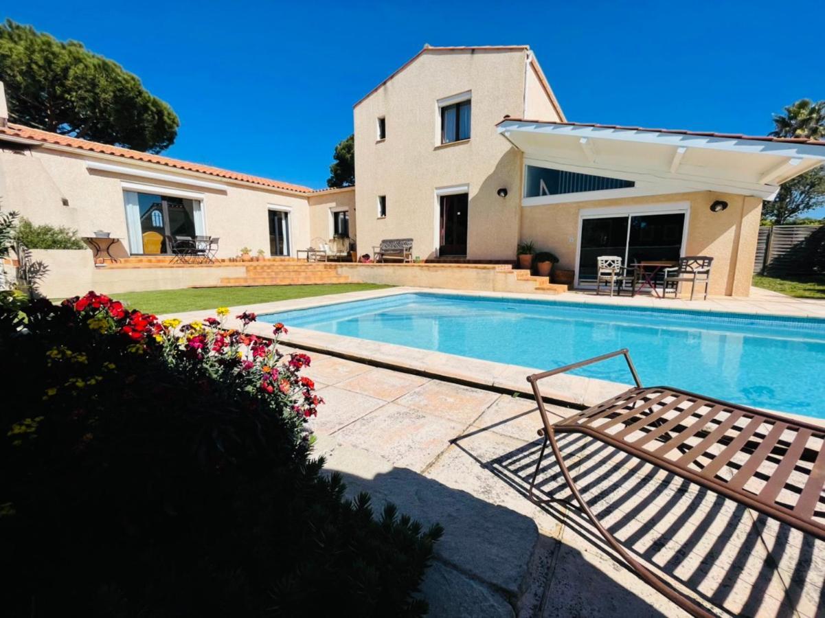 Annexe Des Pins - Studio Gite Avec Piscine & Climatisation Villeneuve-lès-Béziers Dış mekan fotoğraf