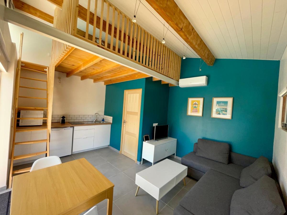 Annexe Des Pins - Studio Gite Avec Piscine & Climatisation Villeneuve-lès-Béziers Dış mekan fotoğraf